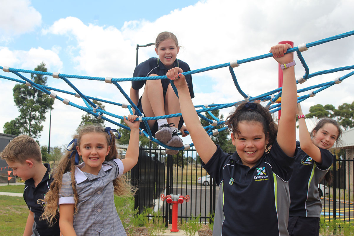 Eynesbury Primary School - new school