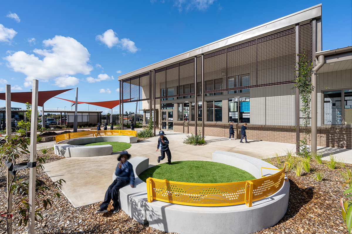 Riverbend Primary School - new school