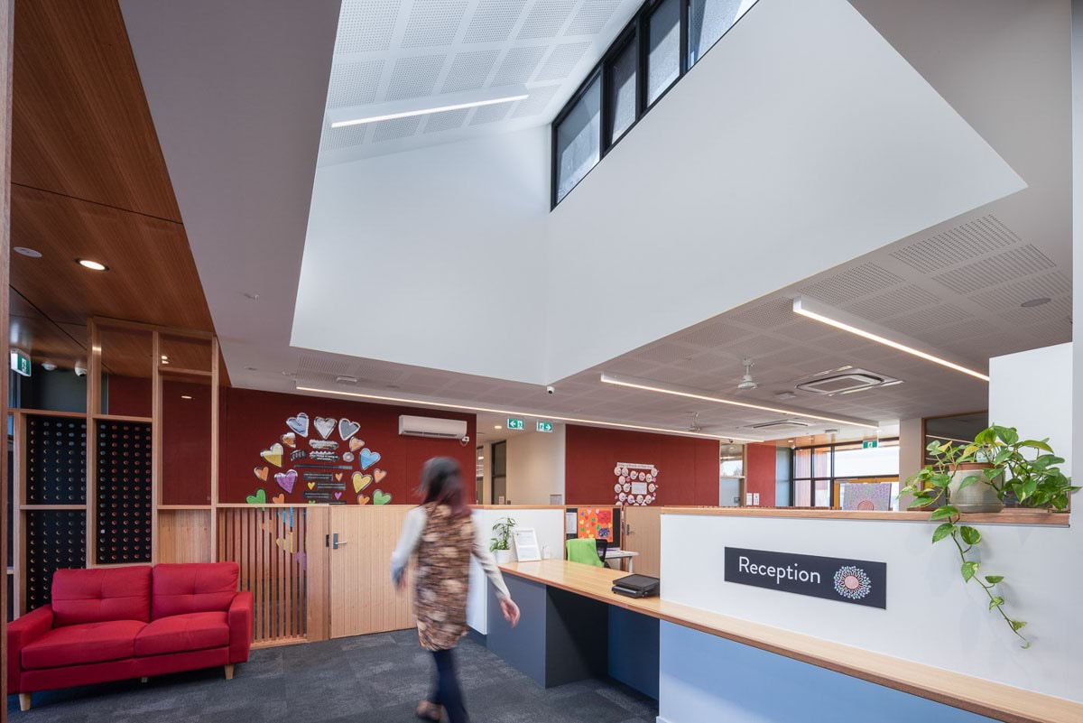 Strathtulloh Primary School - new school, photograph interior of the reception area