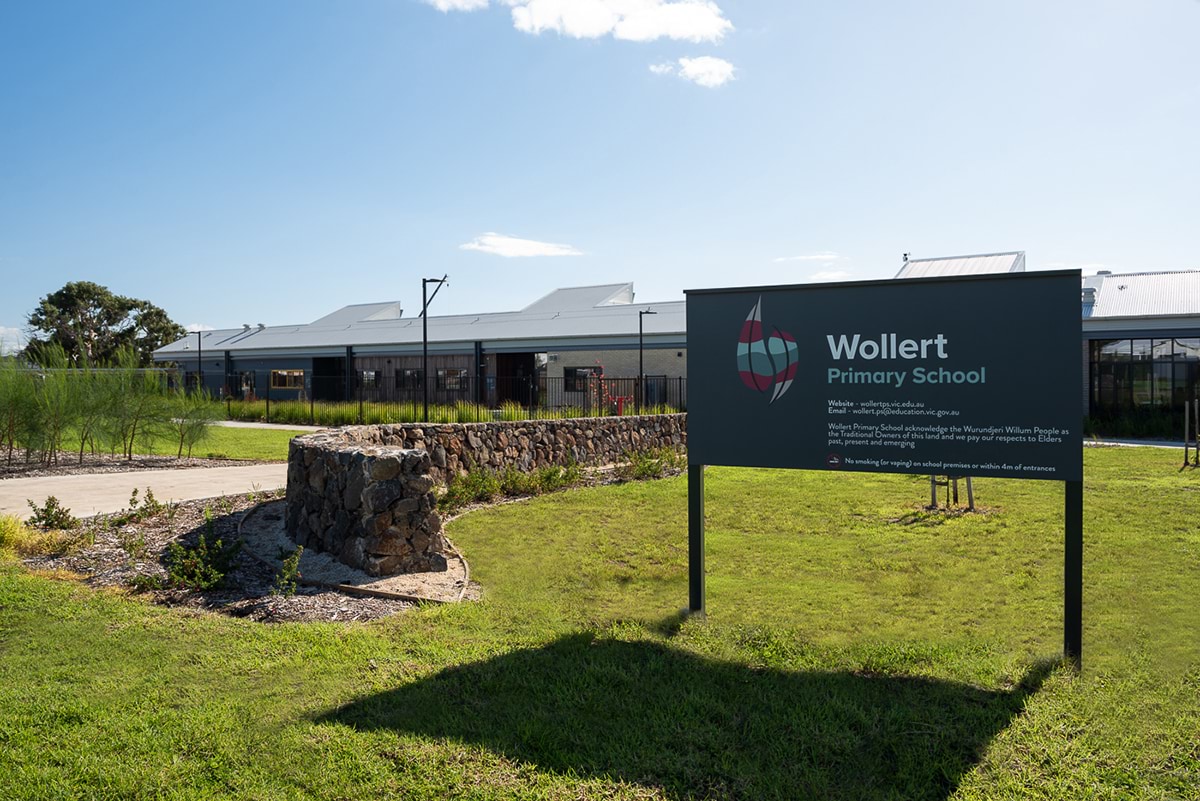 Wollert Primary School - new school, photograph of school sign