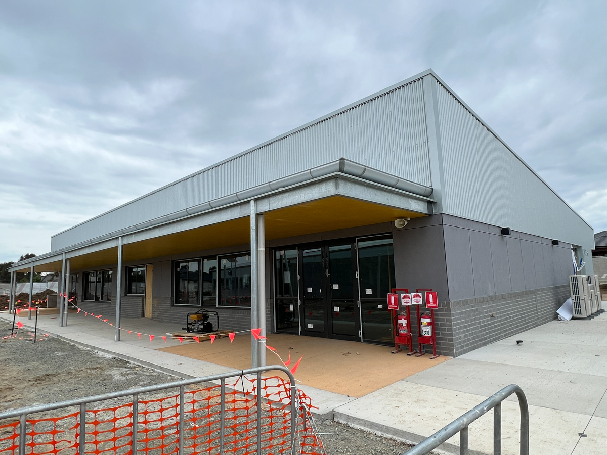 Quarters Primary School Kindergarten - construction, photograph of exterior learning hub