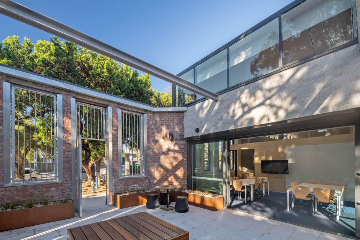 Sandringham Primary School - completed school rebuild, exterior courtyard