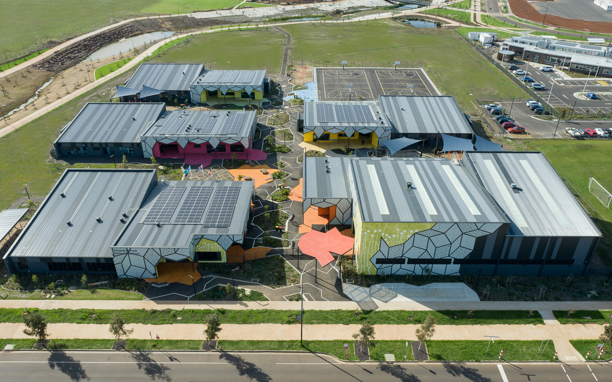 Thornhill Park Primary School - new school, Completed school - aerial view