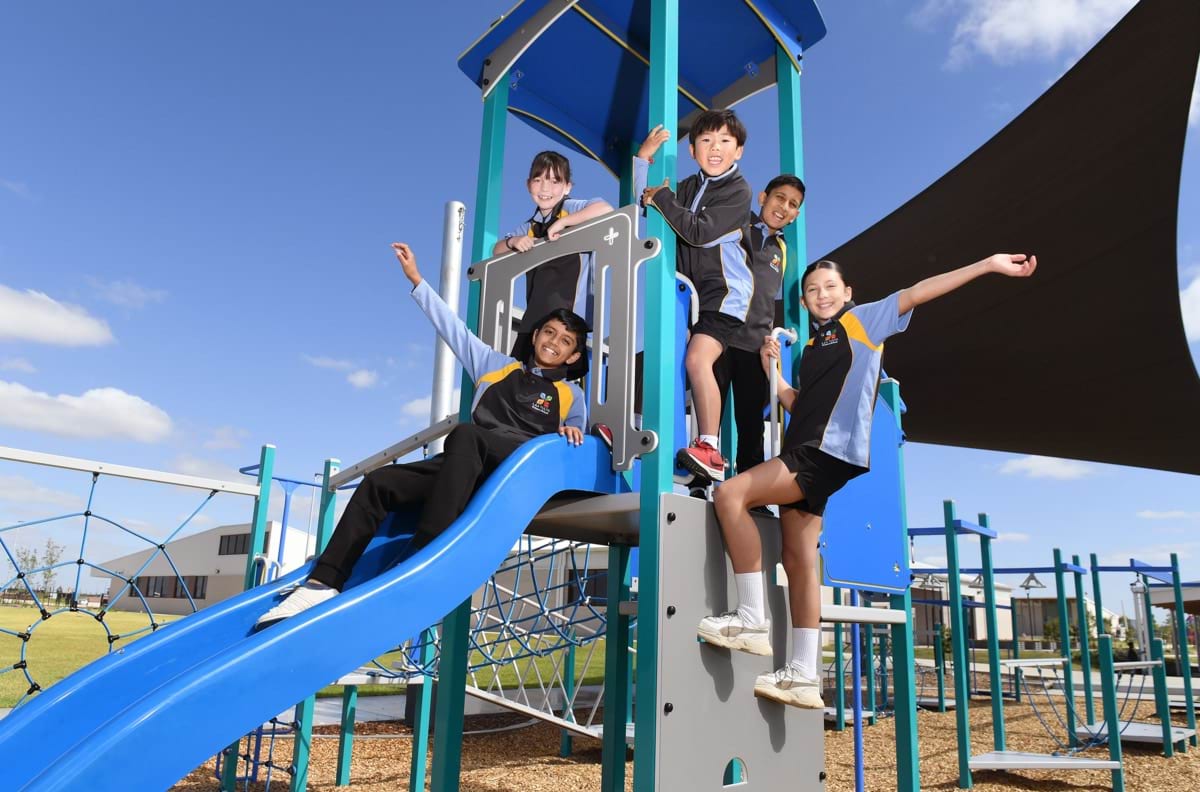 Laa Yulta Primary School – official opening, students enjoying their play area