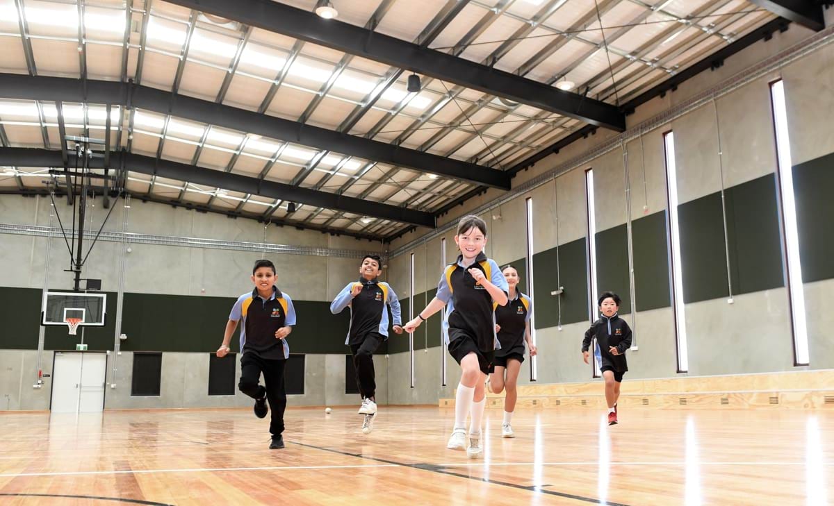 Laa Yulta Primary School – official opening, students enjoying their indoor court