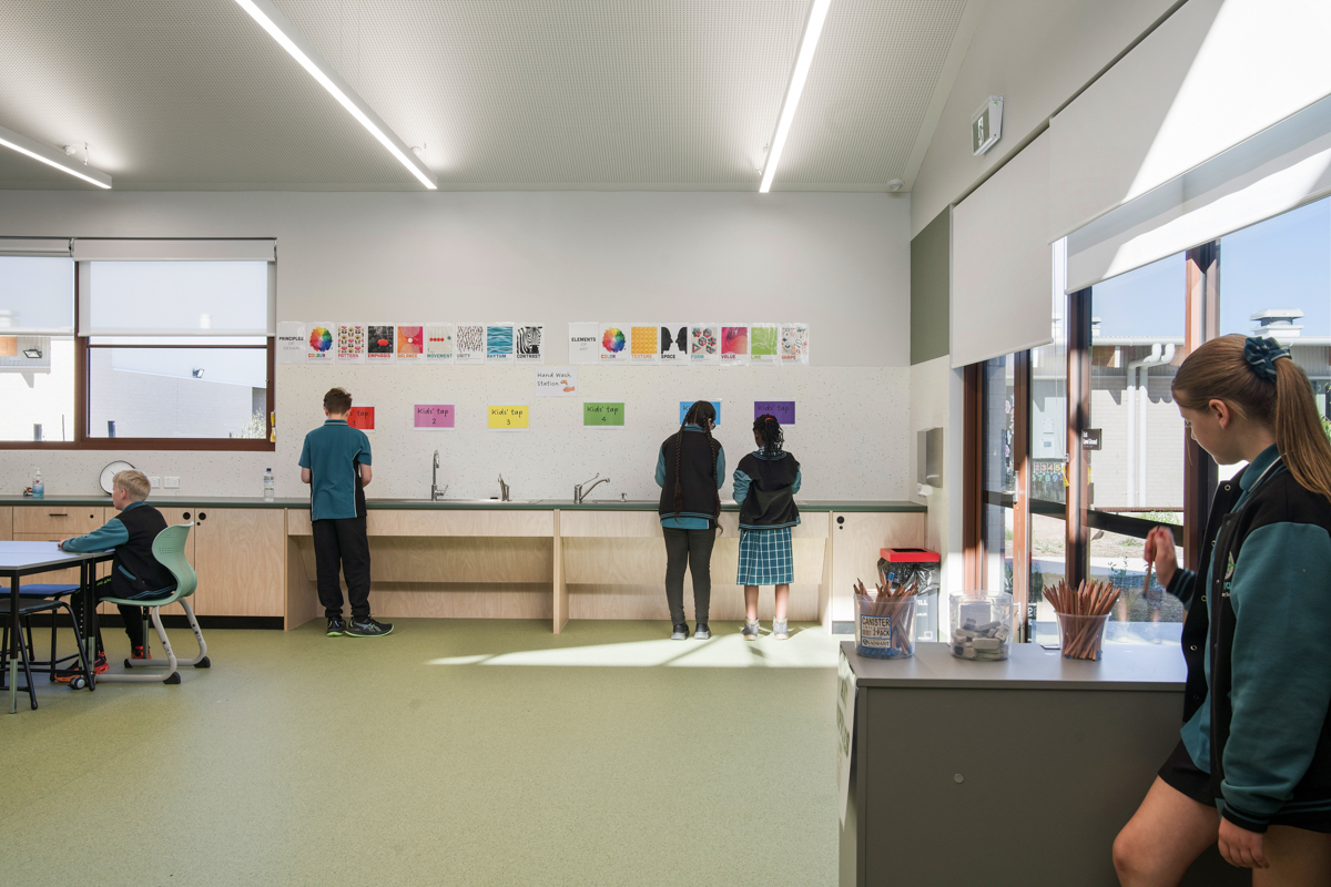 Binap Primary School – new school, completed school – art room